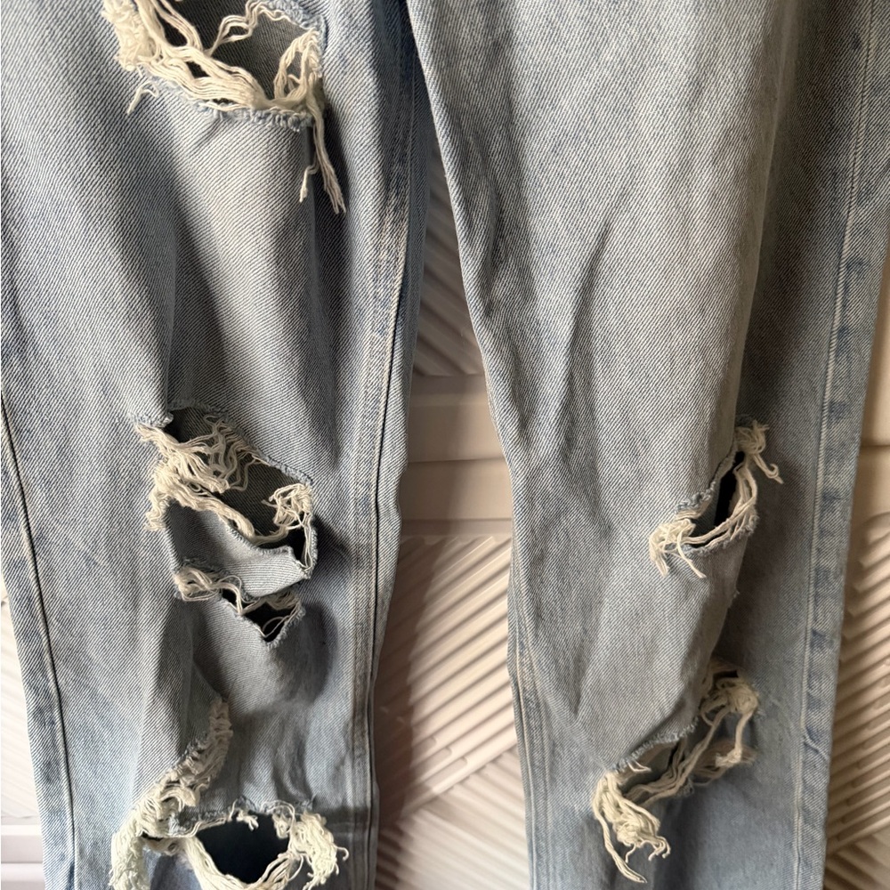 ZARA Ripped Wide Leg Jeans - Picture 9 of 16